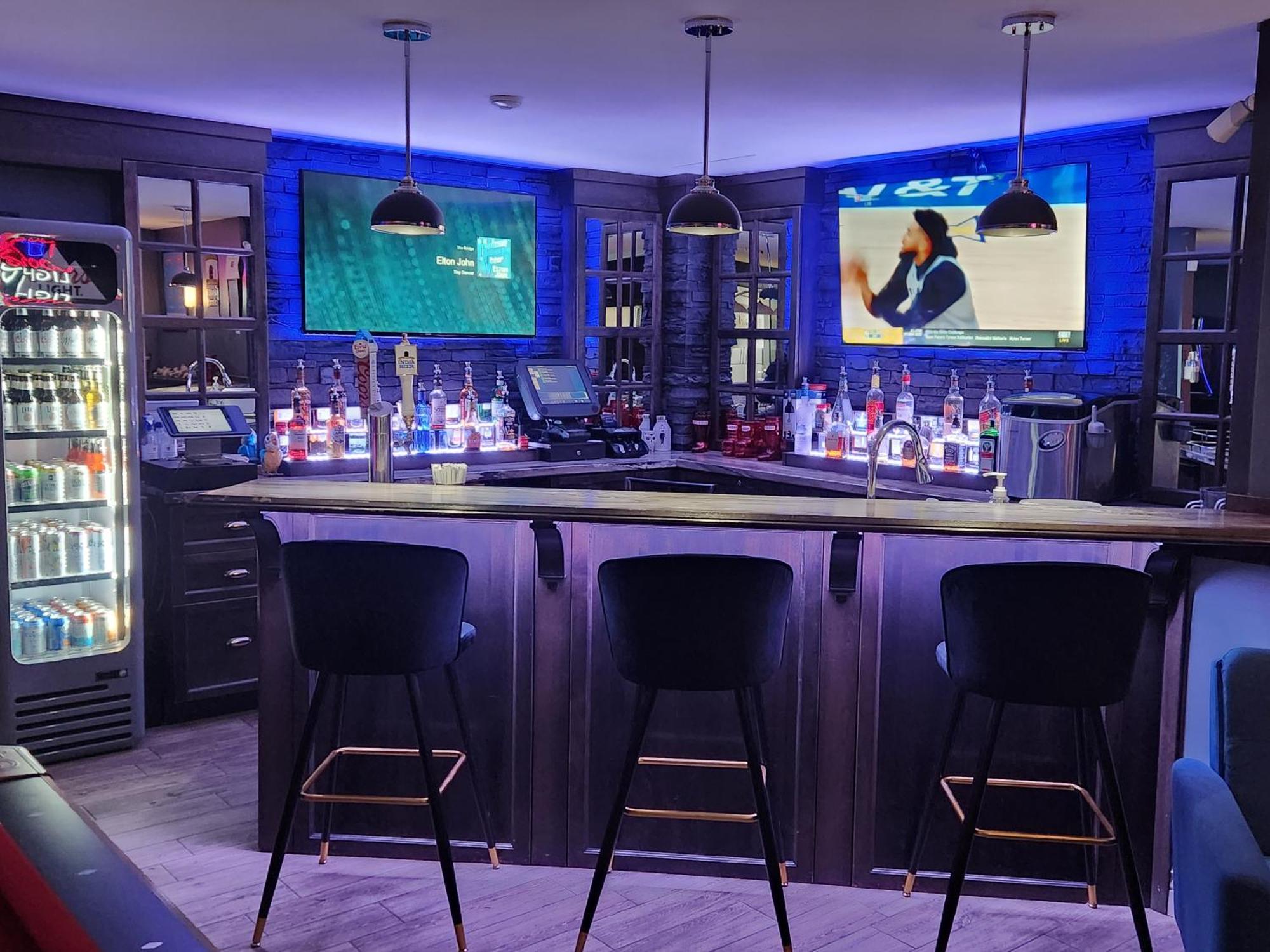 Newfound Inn & Suites Topsail Екстериор снимка