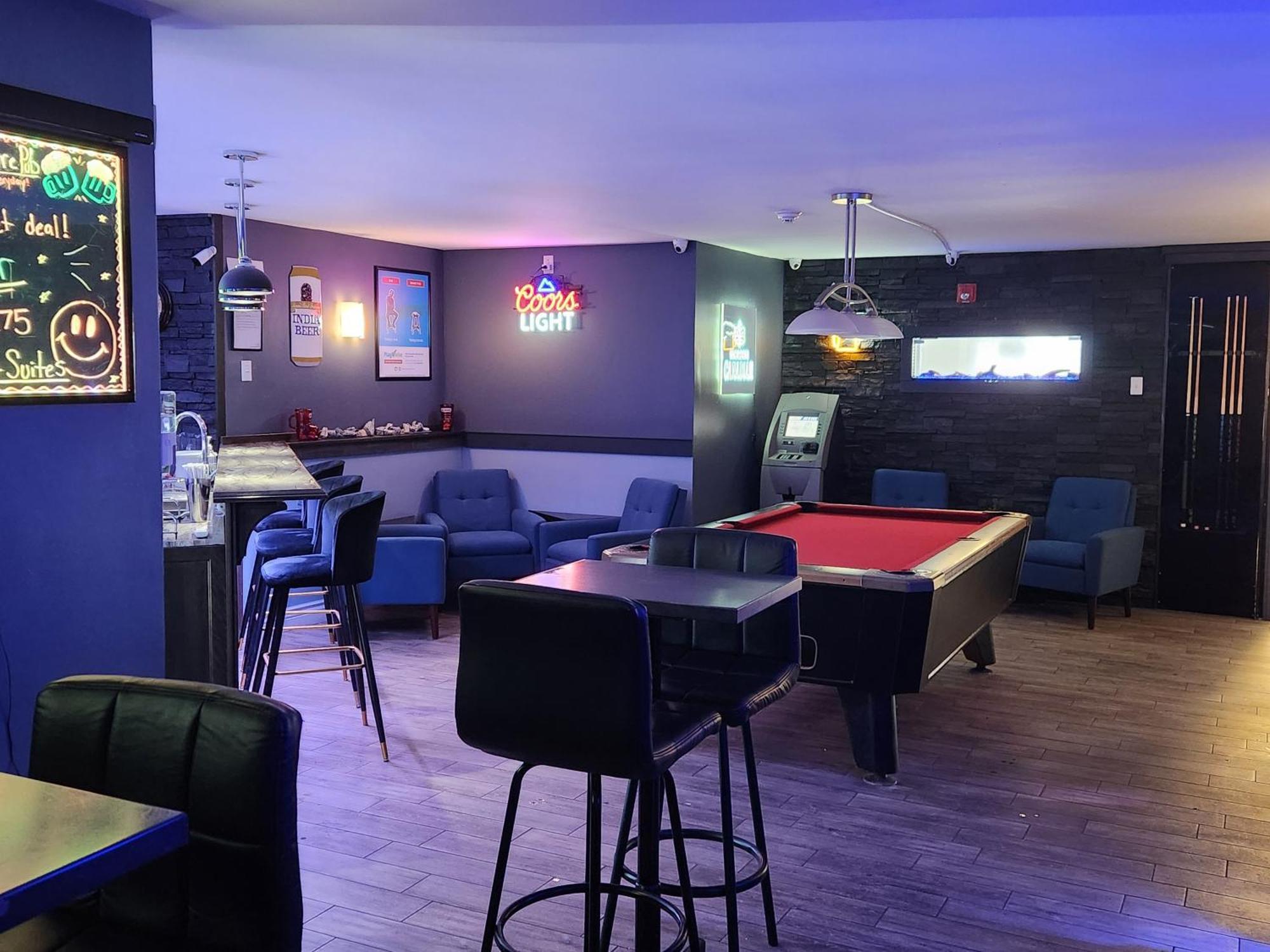Newfound Inn & Suites Topsail Екстериор снимка