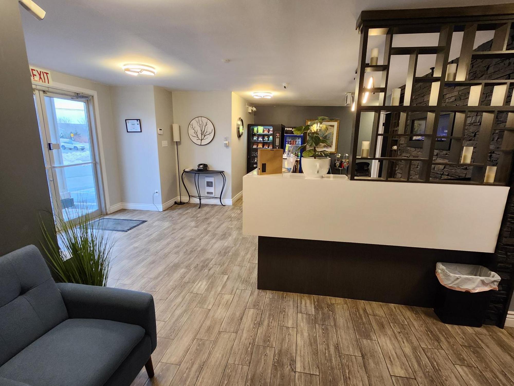 Newfound Inn & Suites Topsail Екстериор снимка