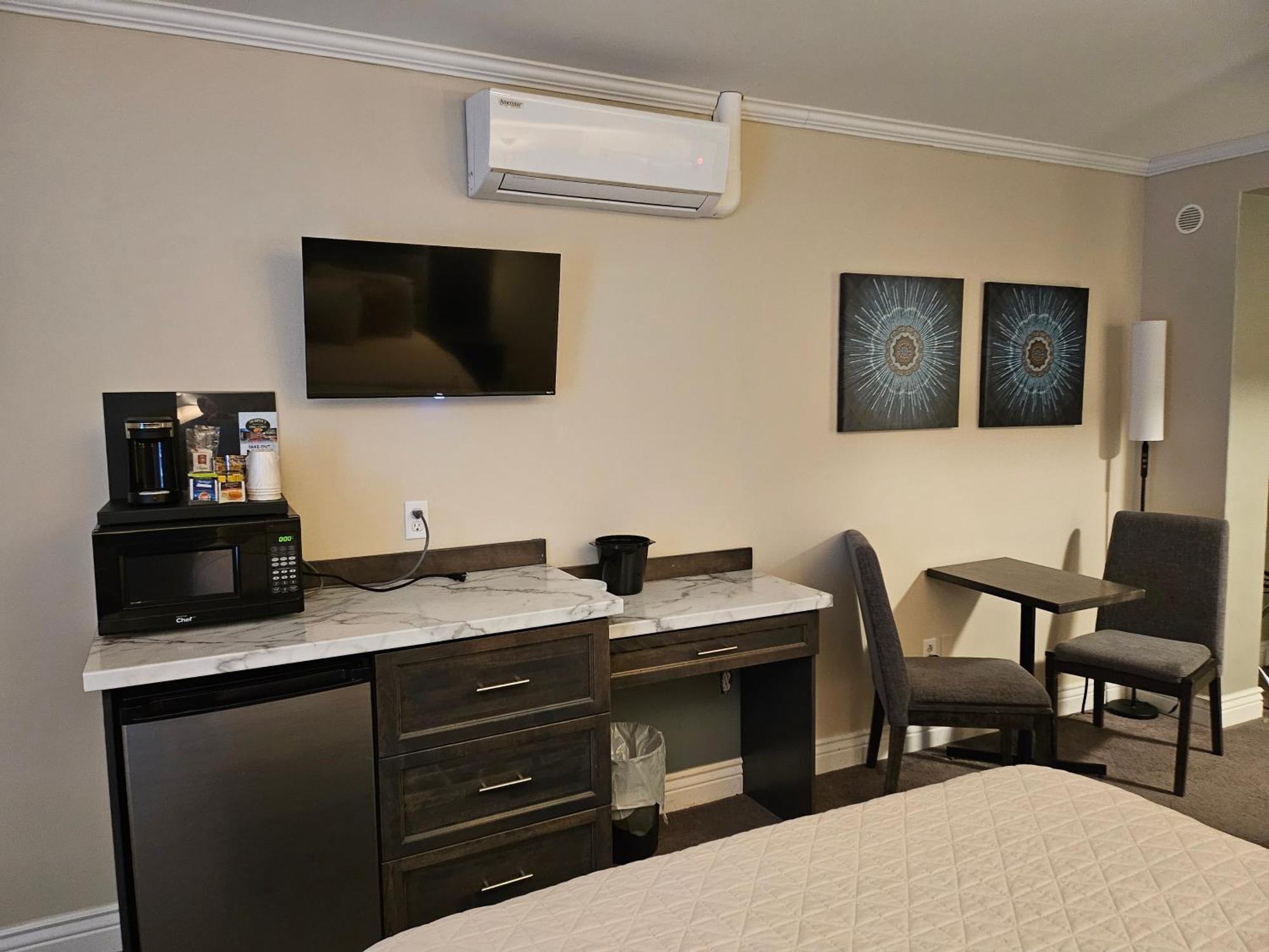 Newfound Inn & Suites Topsail Екстериор снимка