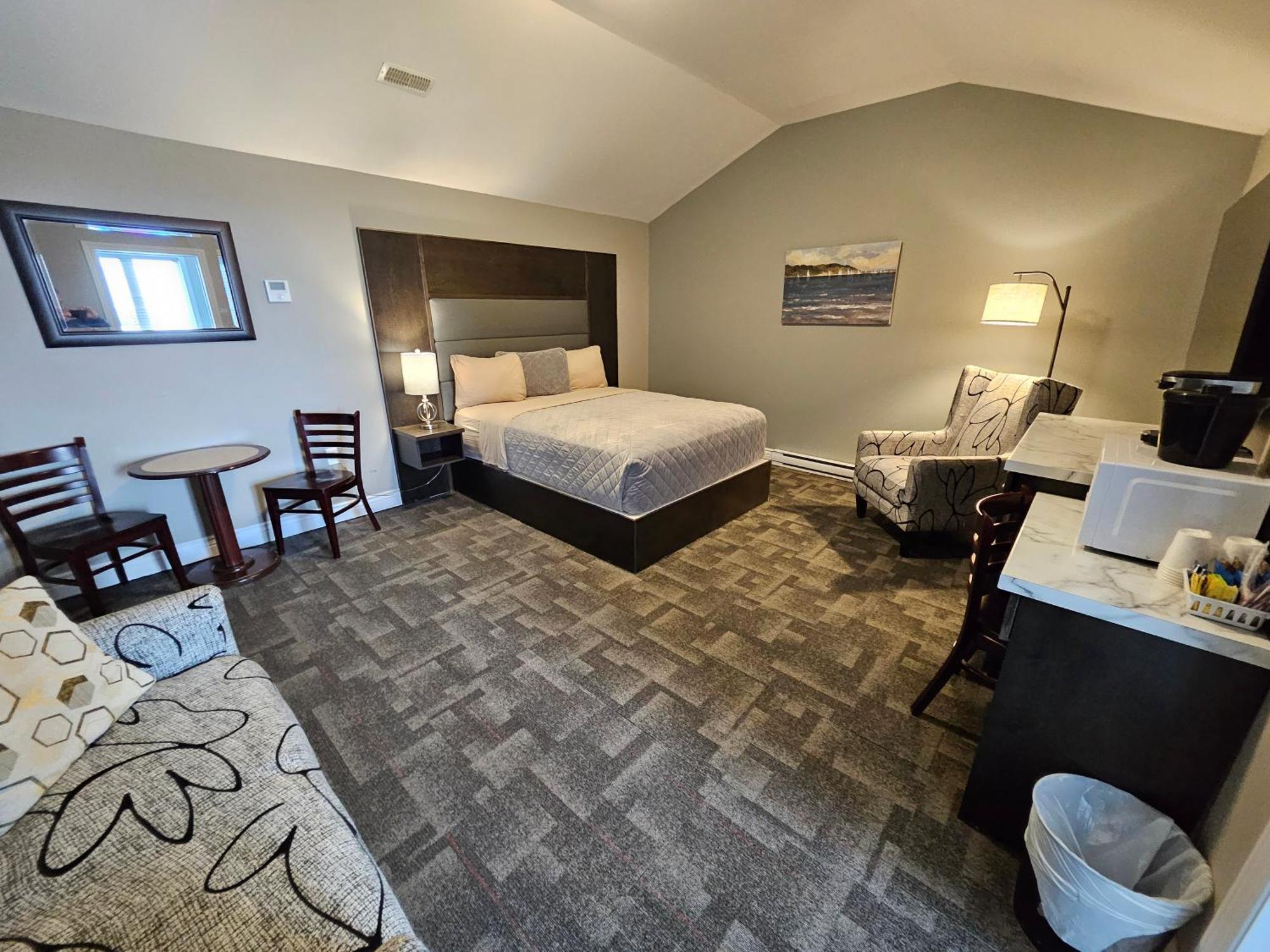 Newfound Inn & Suites Topsail Екстериор снимка